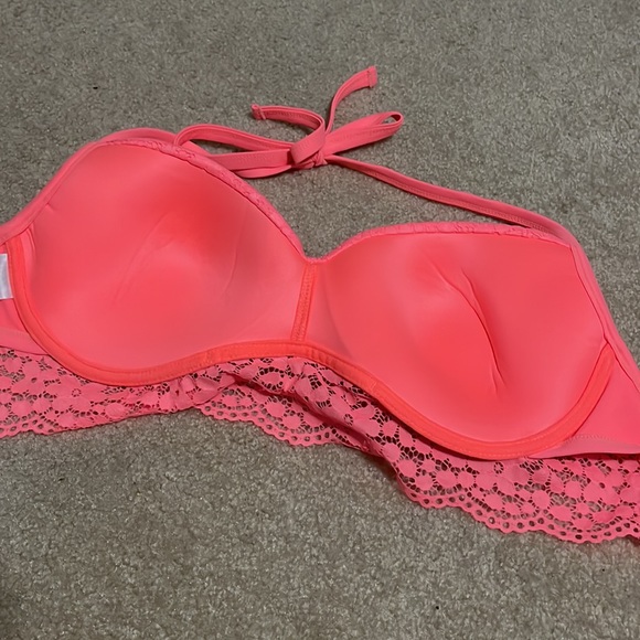 🆕 NWT, Women’s Halter Bikini Top, Size D/DD, Peach/Pink Color - Picture 3 of 4